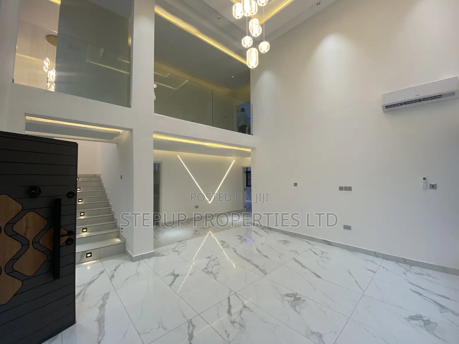 4bdrm House in A.R.S, East Legon for sale