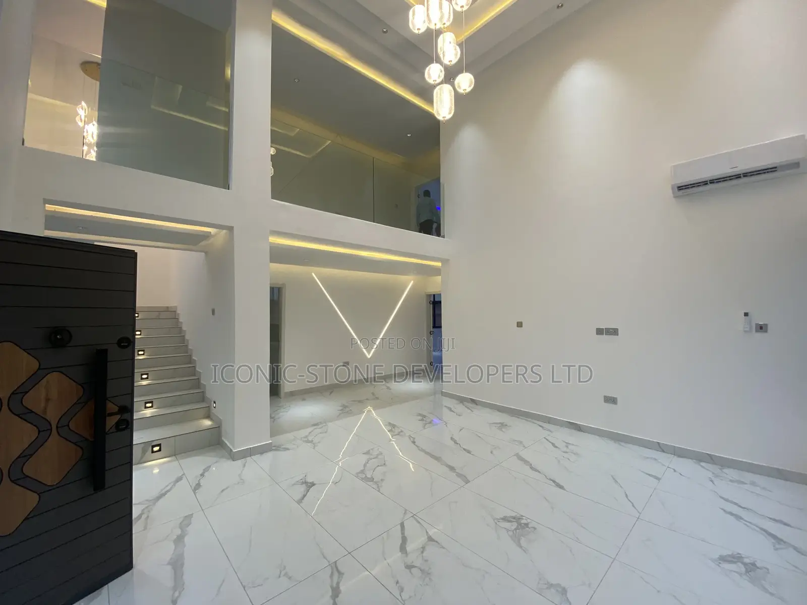 4bdrm House in A.R.S, East Legon for sale
