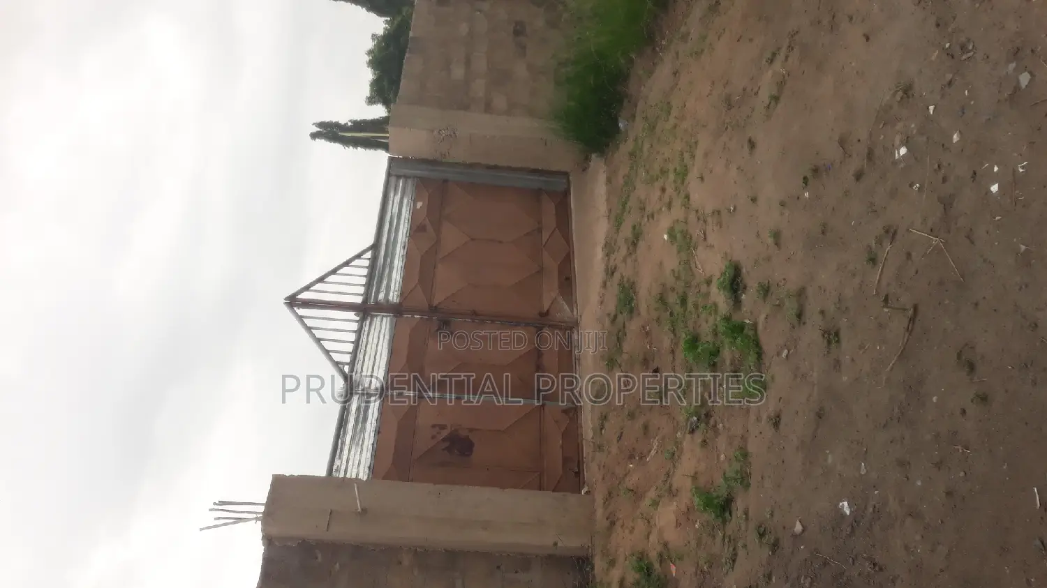 2 Plots of Land for Sale at Manhean Tigo Pole