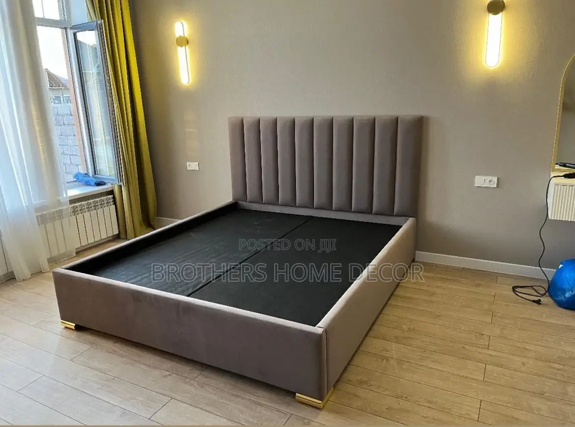 Queen Size Bedframe