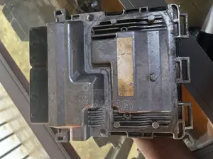 2012-2015 Mercedes Benz C250 Engine Control Unit