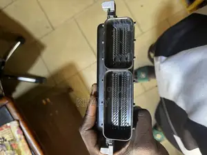 2012-2015 Mercedes Benz C250 Engine Control Unit
