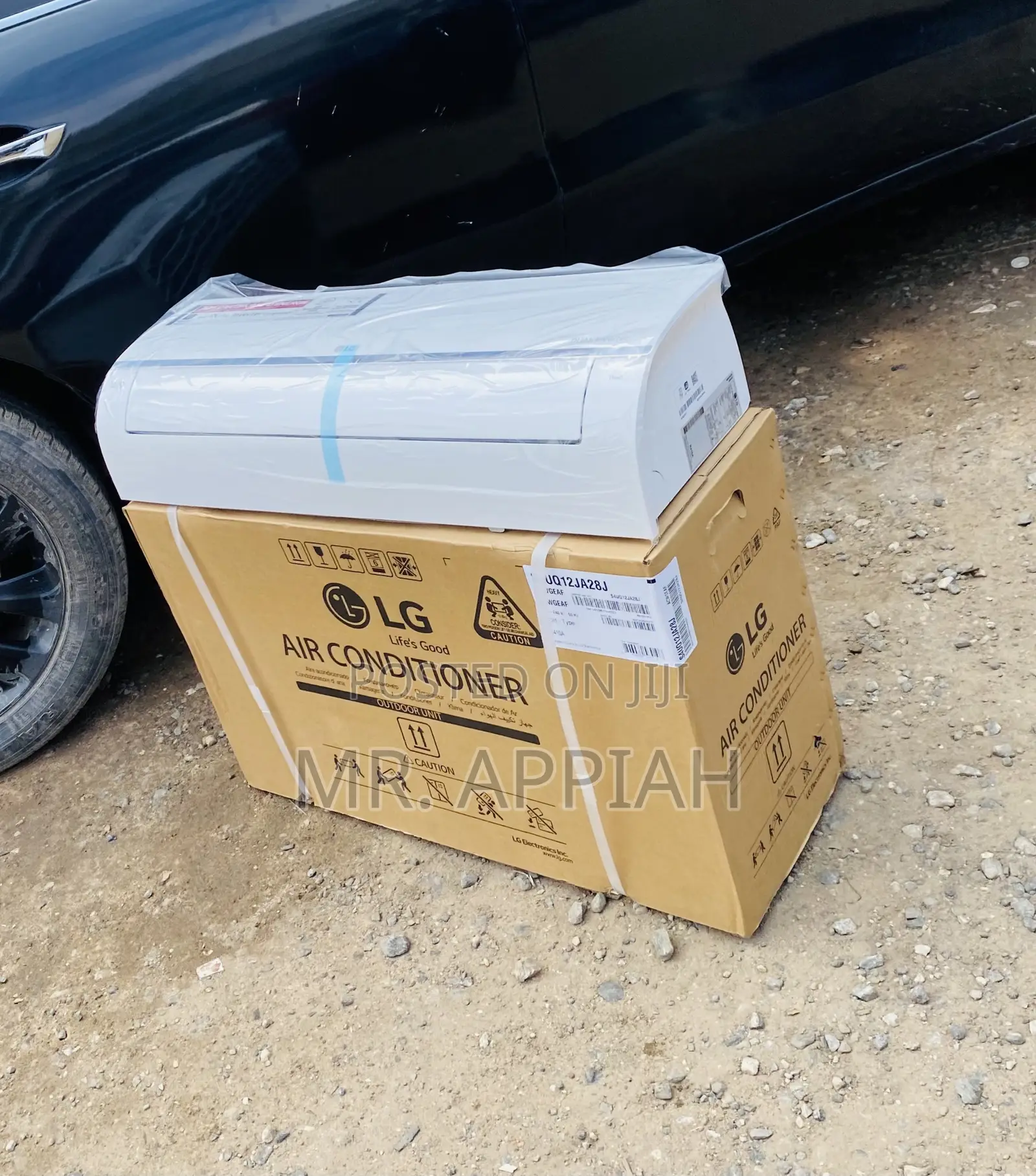 LG 2.0hp Split Type Non Inverter Air Conditioner(White).