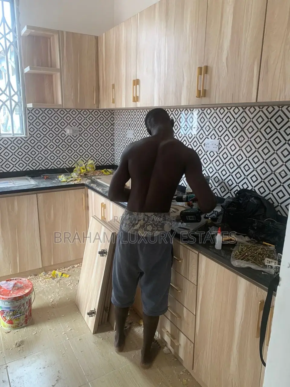 2bdrm Apartment in Royal Palm Street, Tseaddo for rent