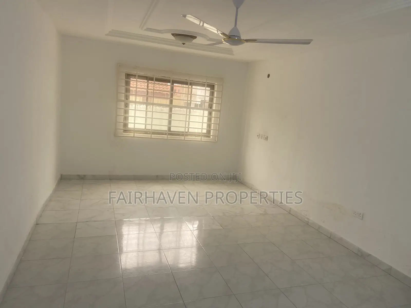 3bdrm House in Bushroad, Teshie for rent