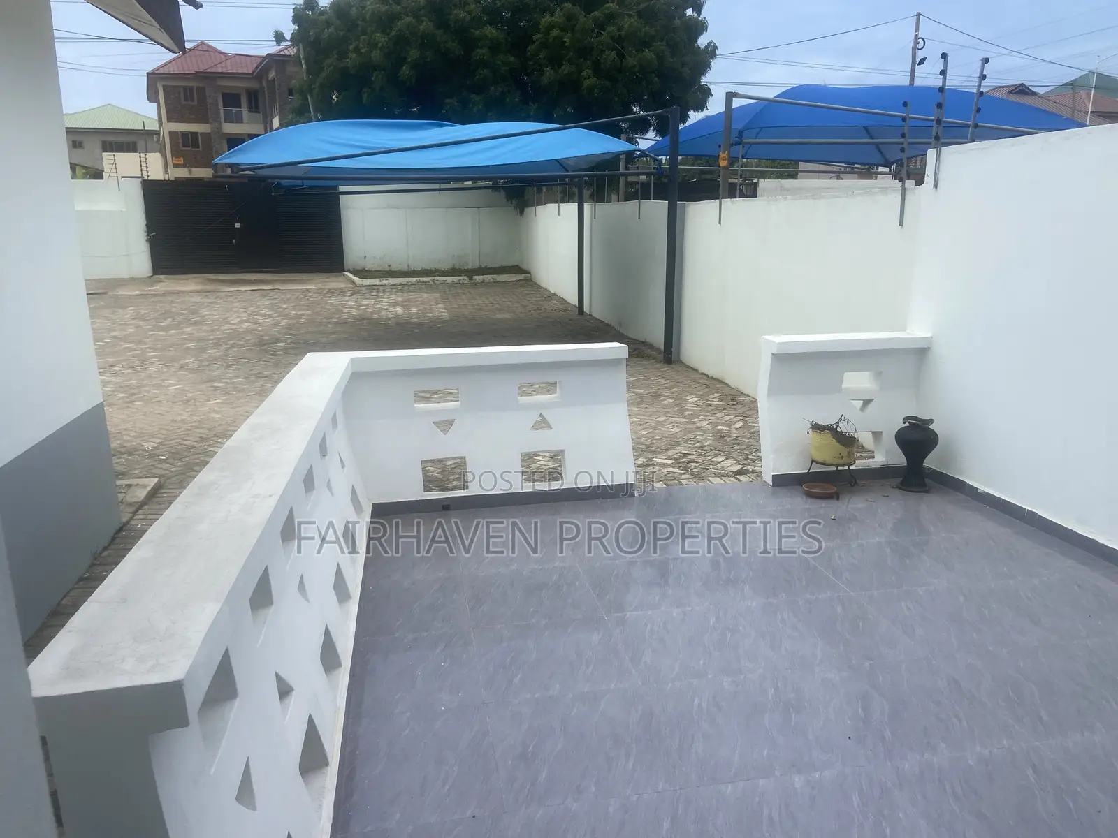 3bdrm House in Bushroad, Teshie for rent