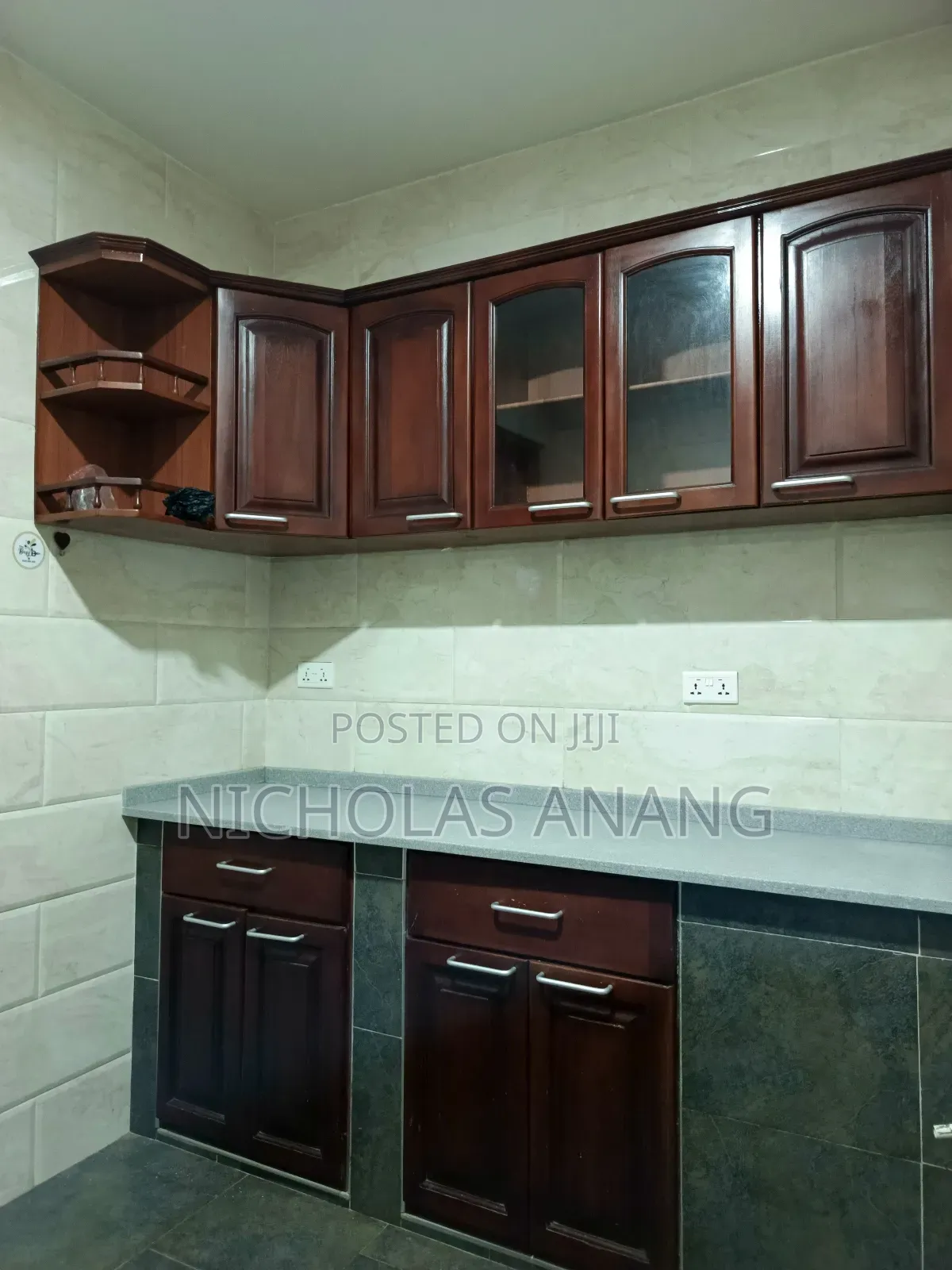 2bdrm Apartment in Dorns Properties, New Town for rent