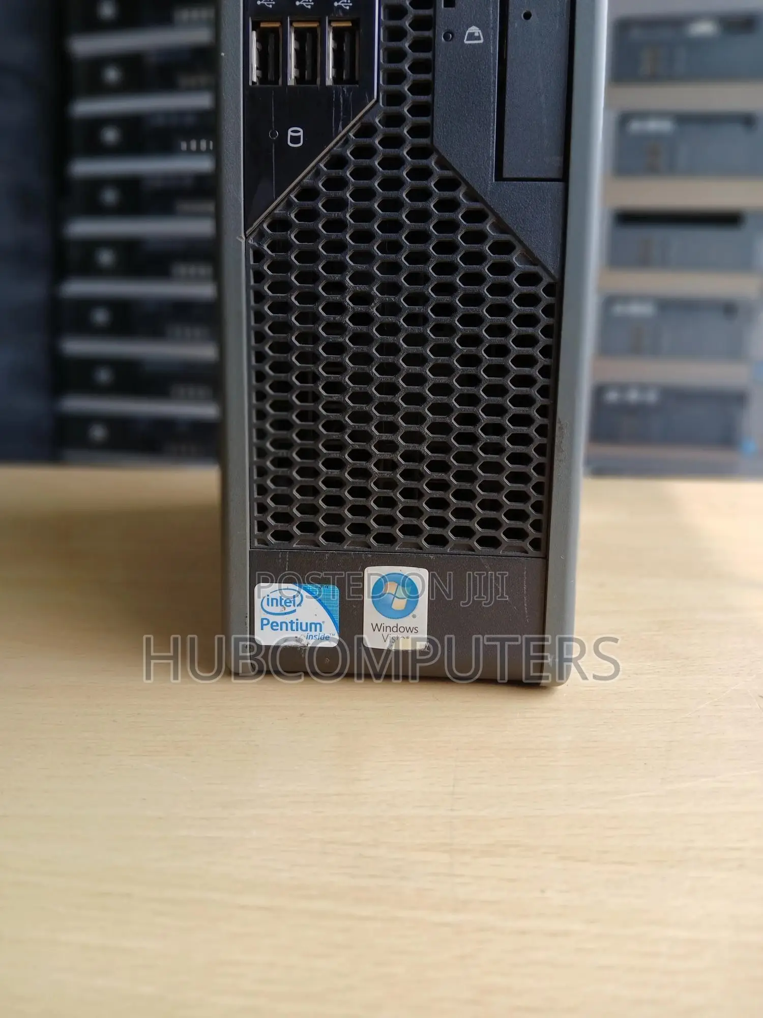 Desktop Computer Fujitsu Esprimo D757/E85+ 4GB Intel Pentium HDD 250GB