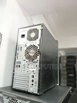 Desktop Computer Lenovo ThinkCentre M700 4GB Intel Pentium HDD 320GB