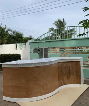 Foldable Wooden Shop / Table / Showcase Stand