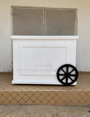 Foldable Wooden Shop / Table / Showcase Stand