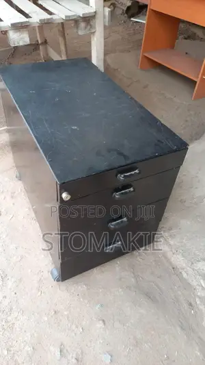 Metalic Tool Drawer