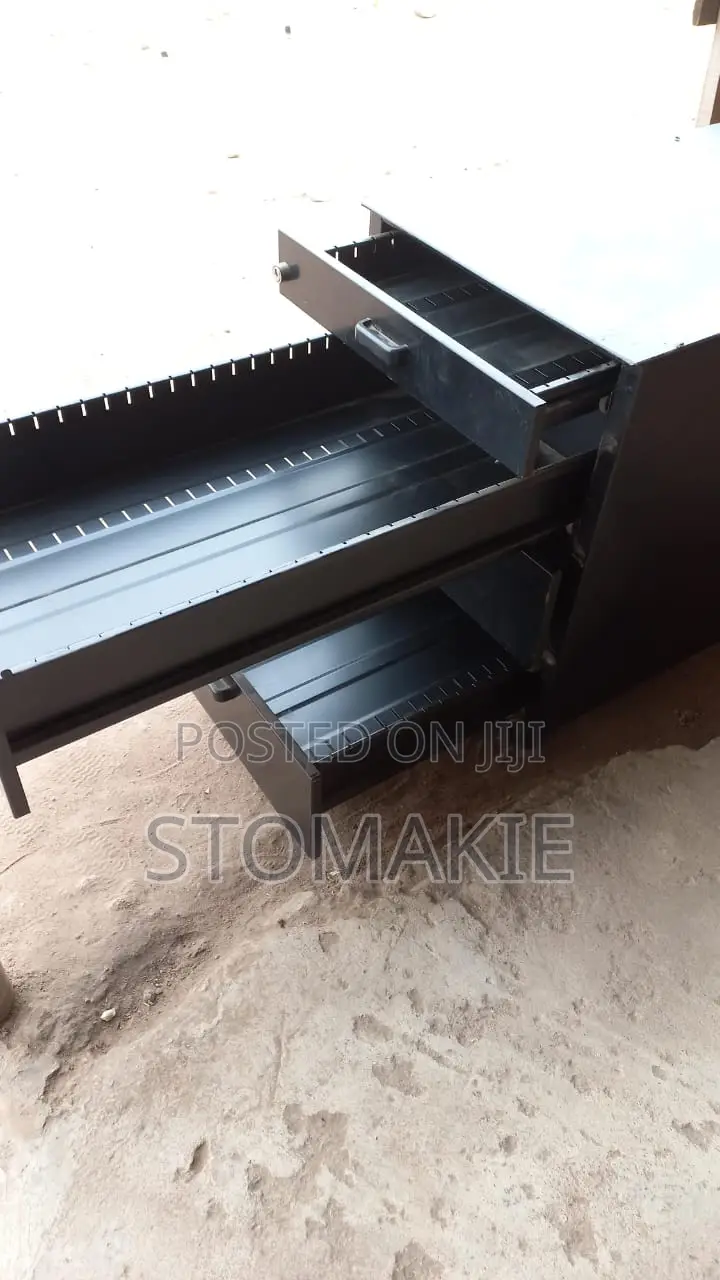 Metalic Tool Drawer