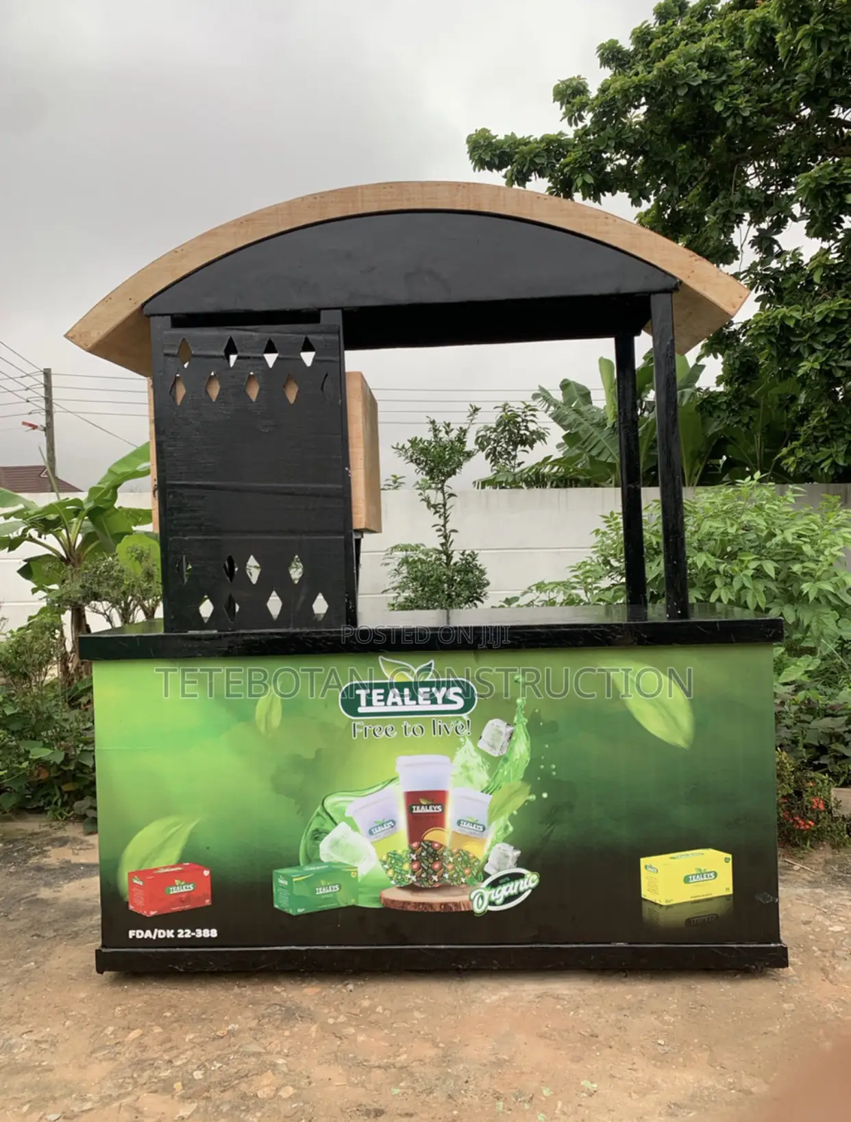 Foldable Wooden Shop / Table / Showcase Stand