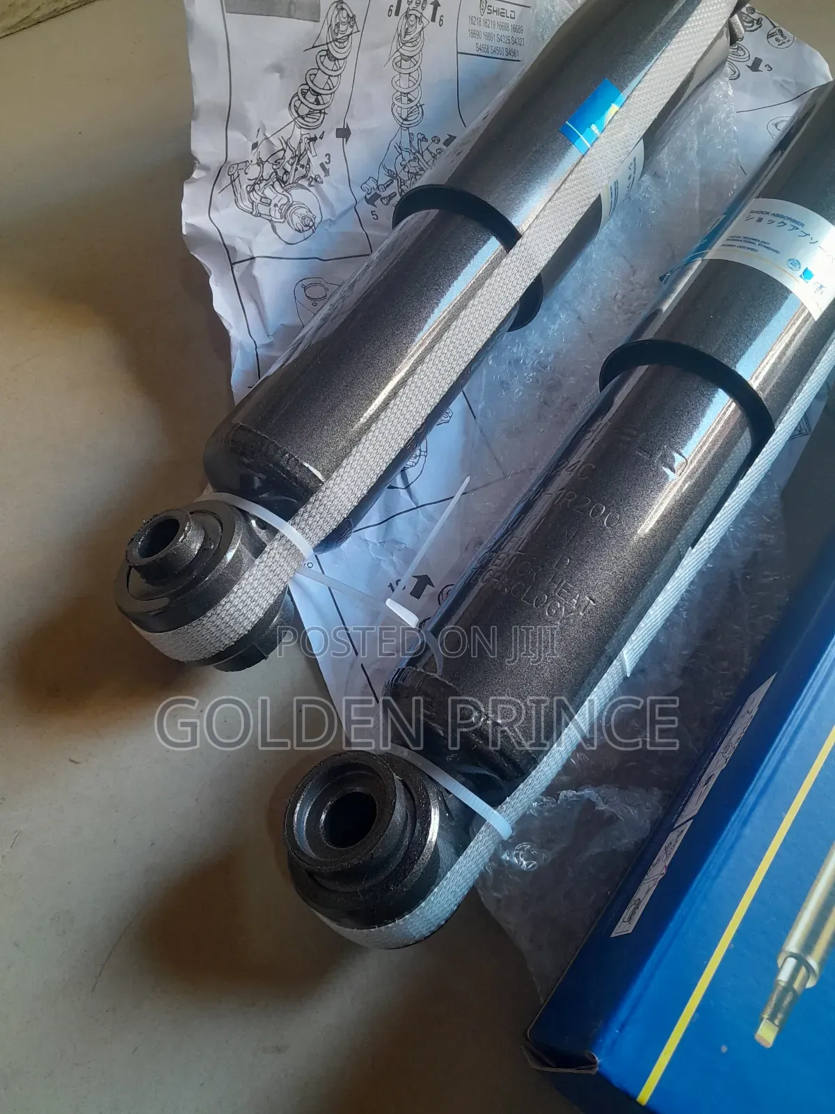 Hyundai Elantra 2012-2013 Back Shocks