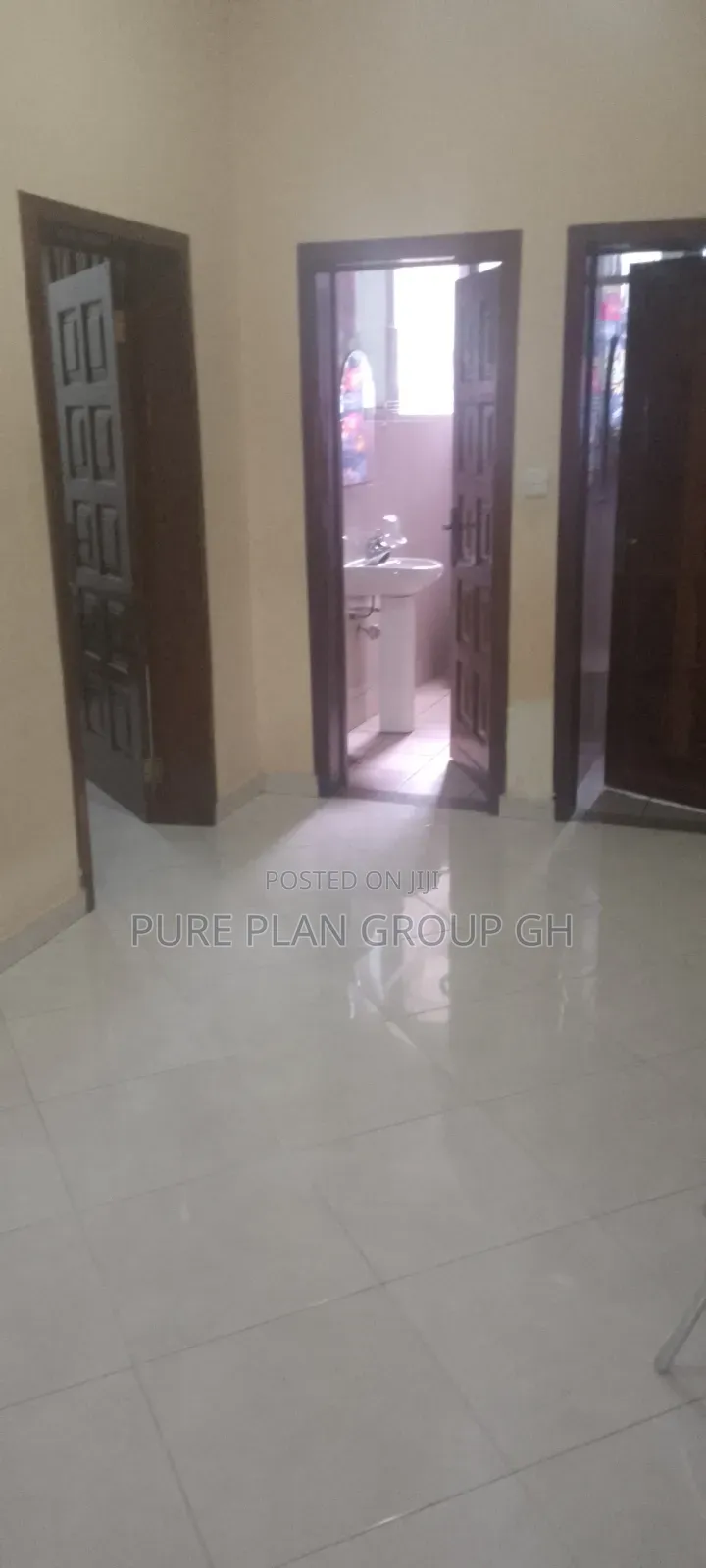 Furnished 3bdrm Apartment in Abelemkpe for rent