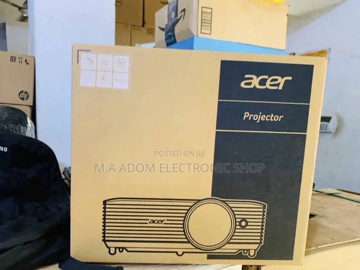 Affordable Acer Projector X1326/4000 Lumens/Colorboost.