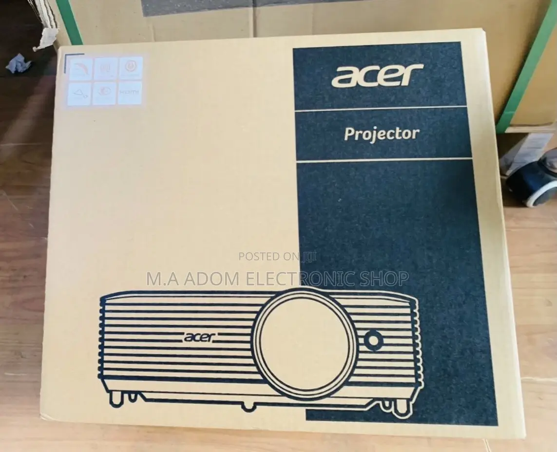 Classic Acer Projector X1326/4000 Lumens/Colorboost.