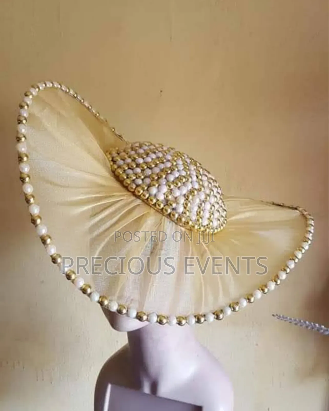 White N Cream Fascinators