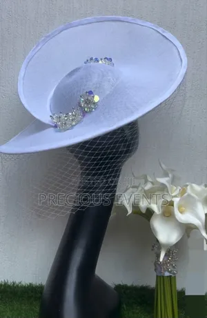 White N Cream Fascinators