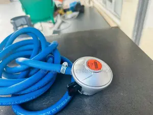 High Quality LPG Gas Pipe and Regulator.