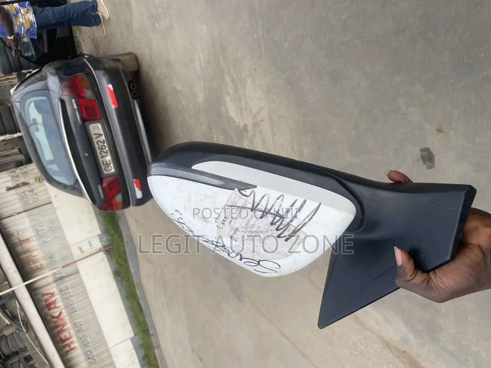 Hyundai Elantra 2017,2018 Complete Mirror Glass
