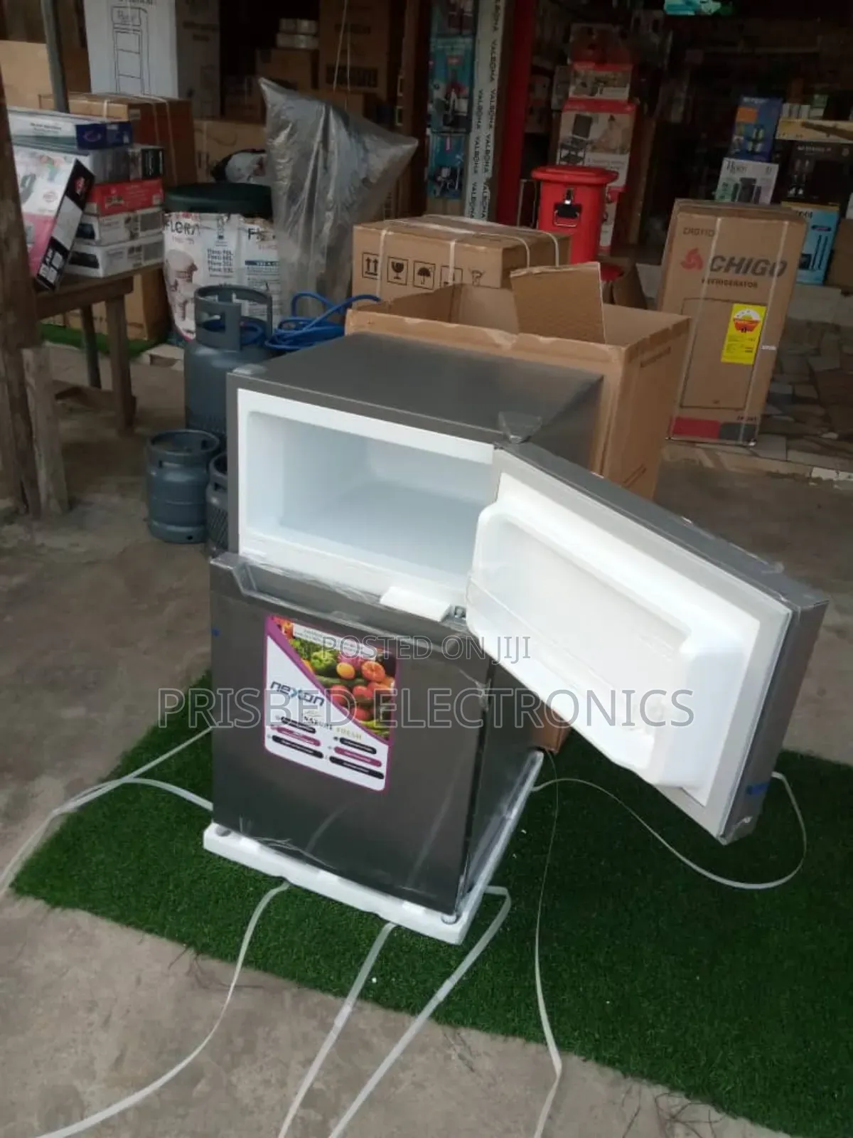 NEXON Table Top Double Door 80 Litres