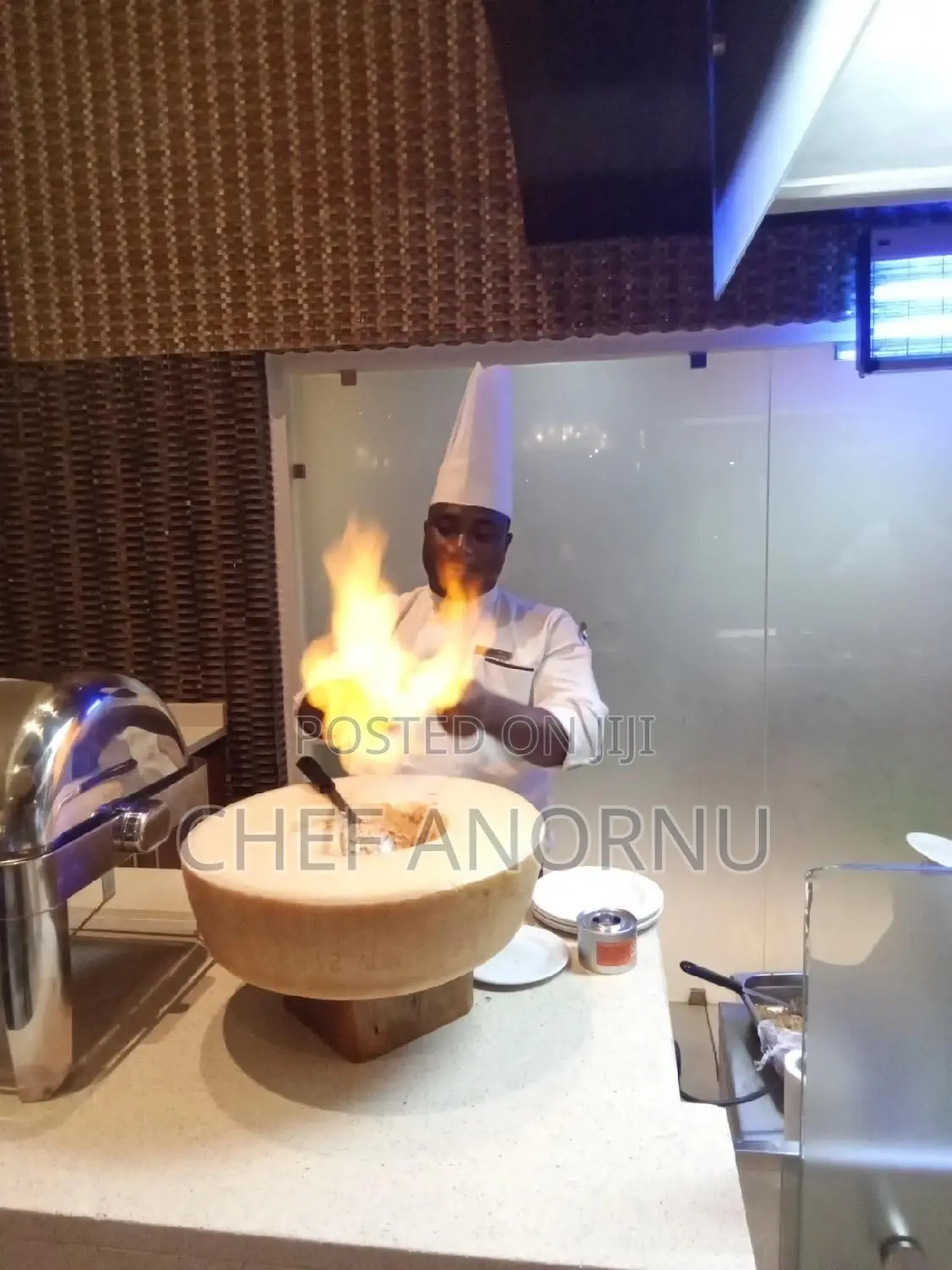 Junior Sous Chef/Sr. Chef De Partie