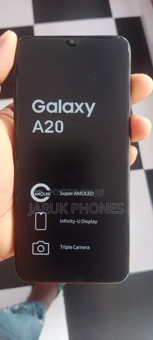 Samsung Galaxy A20 64 GB Black