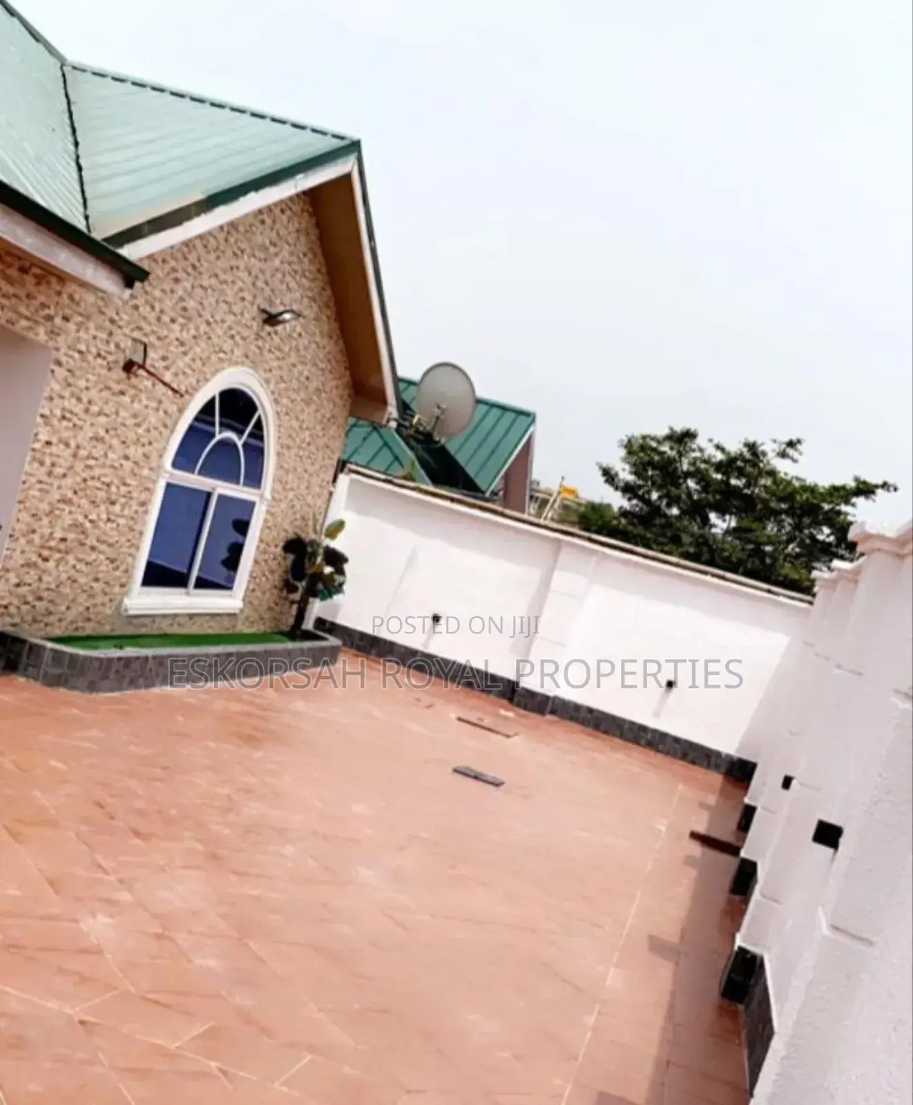 3bdrm House in Amasaman for sale
