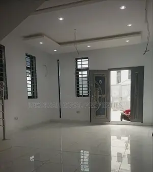3bdrm House in Kwabenya for sale