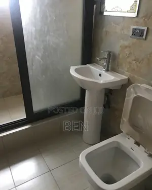 2bdrm Apartment in Ofankor- Barrier for rent