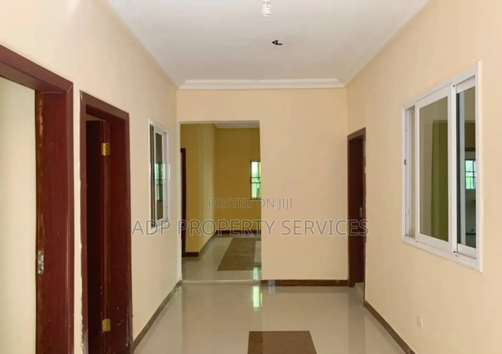 3bdrm Mansion in Koans Estate Pampaso, Accra Metropolitan for sale