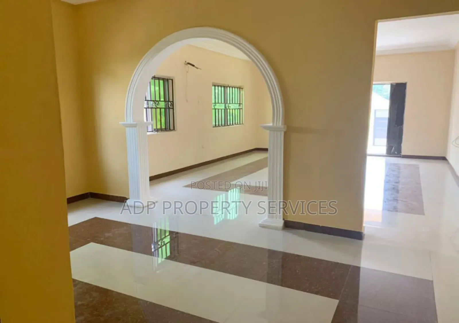 3bdrm Mansion in Koans Estate Pampaso, Accra Metropolitan for sale