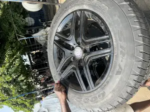 G Wagon Rim 20 With Tyres