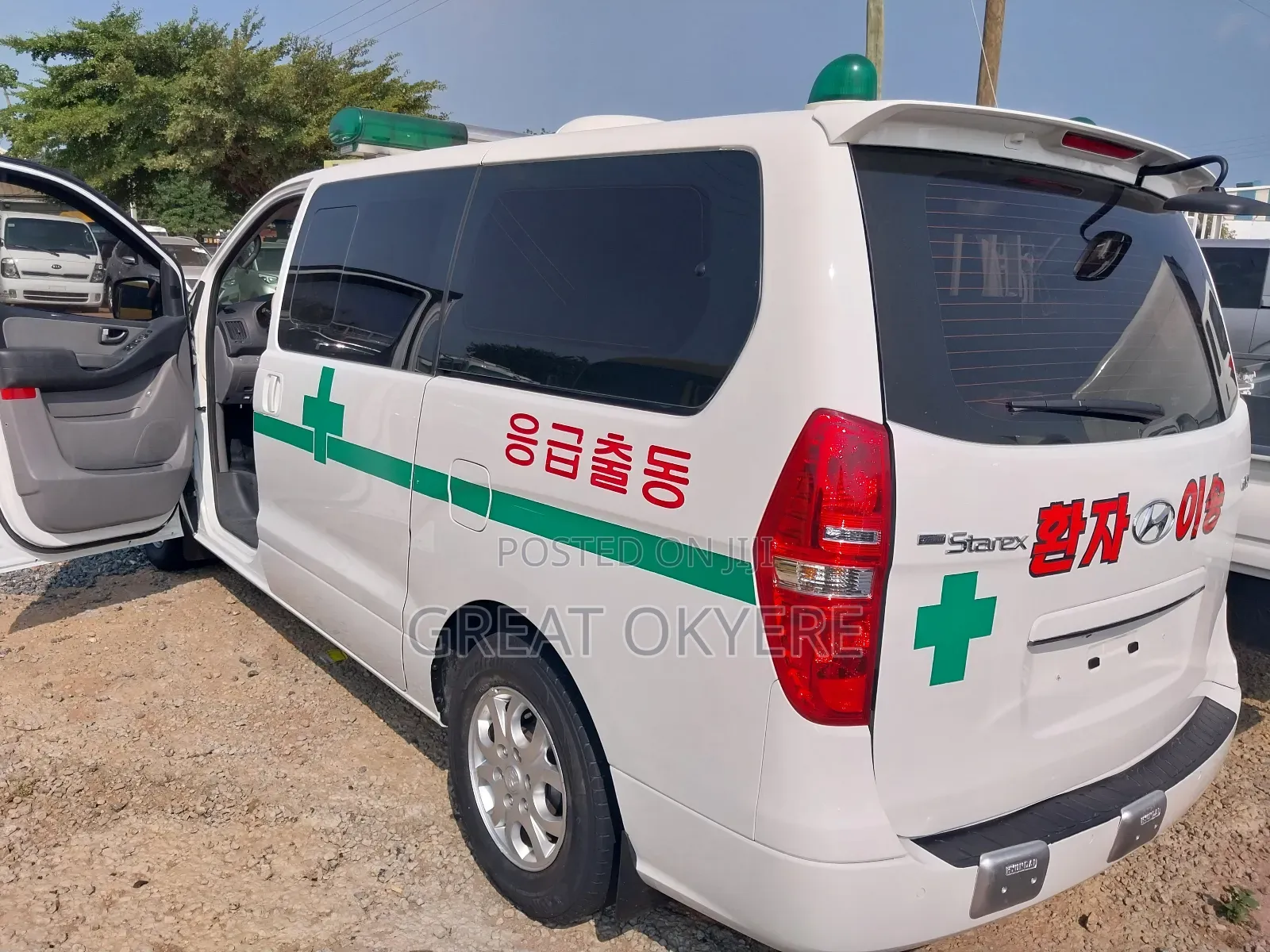 Hyundai Starex 2014 White