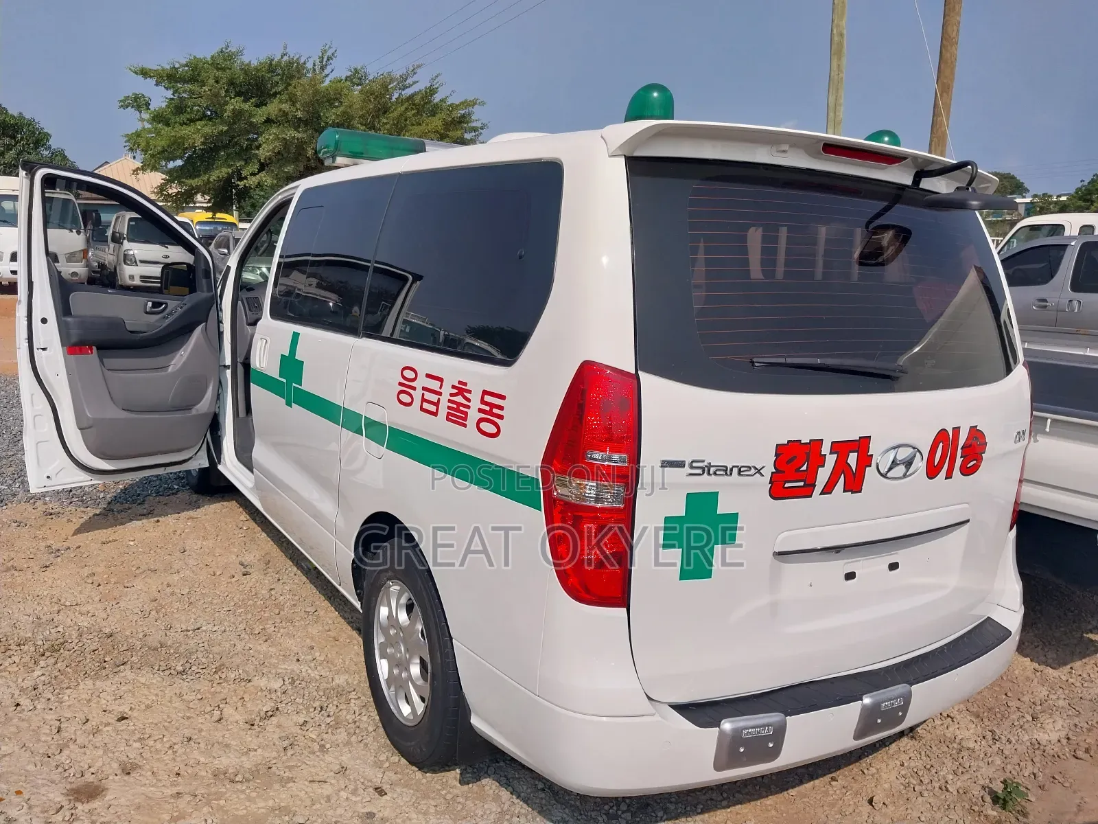 Hyundai Starex 2014 White