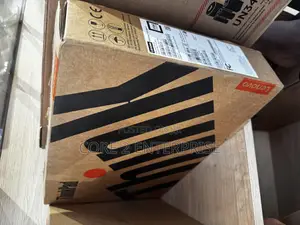 New Laptop Lenovo Thinkpad P14s 16GB Intel Core I7 SSD 512GB