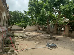 6bdrm House in Asokore Mampong,, Kumasi Metropolitan for sale