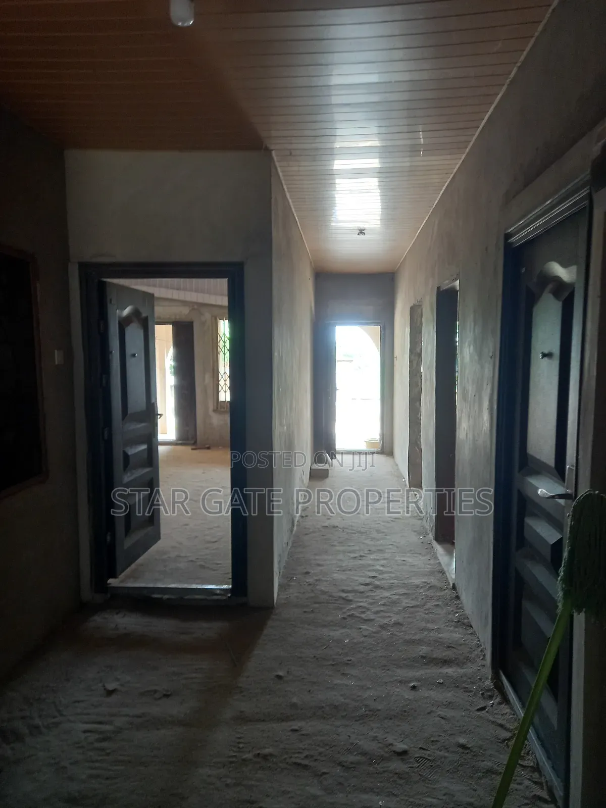 6bdrm House in Asokore Mampong,, Kumasi Metropolitan for sale