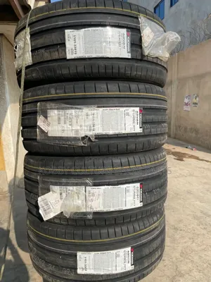 Original Yokohama 275/40r22 Tyres Available for All Cars