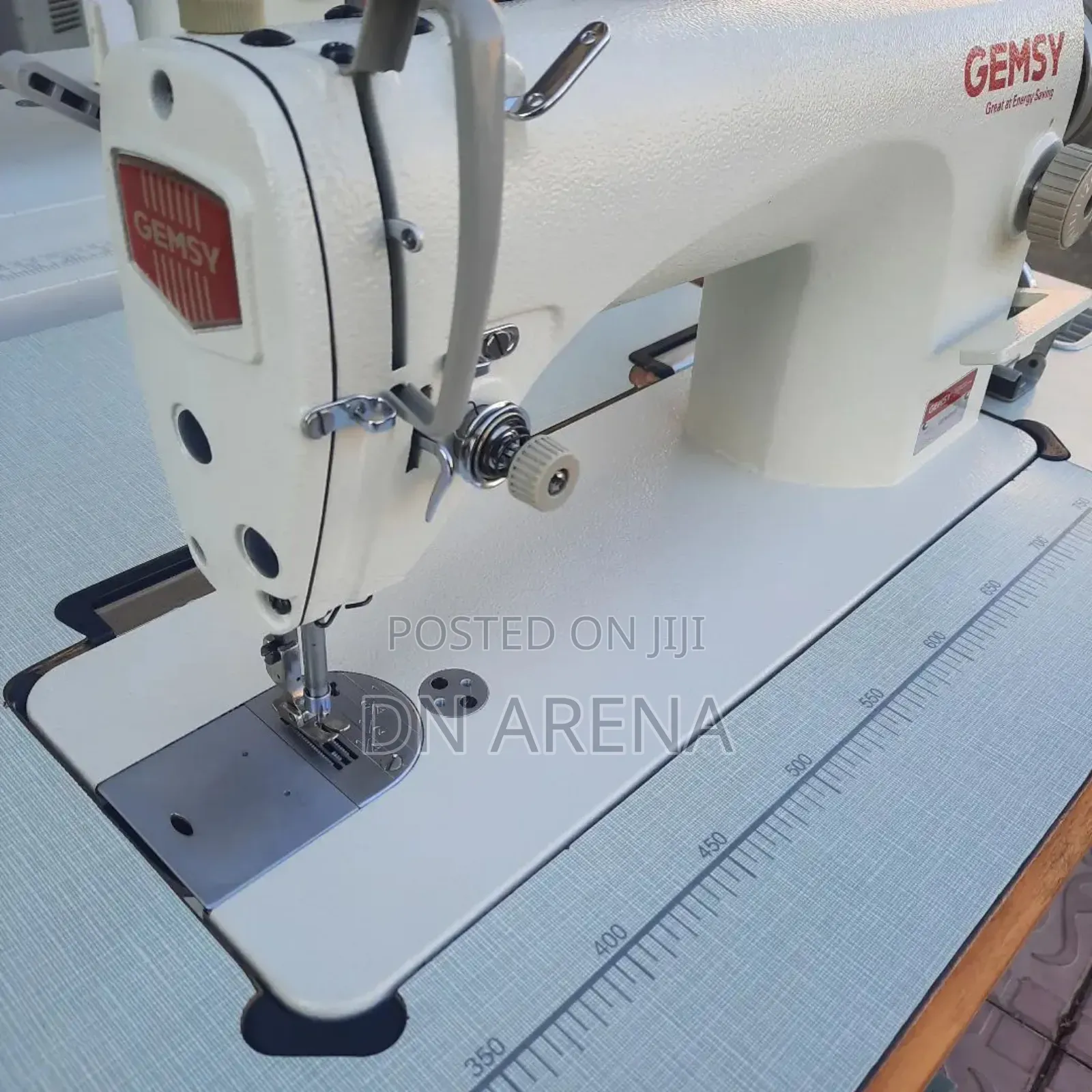 The Gemsy Straight Stitch Industrial Machine