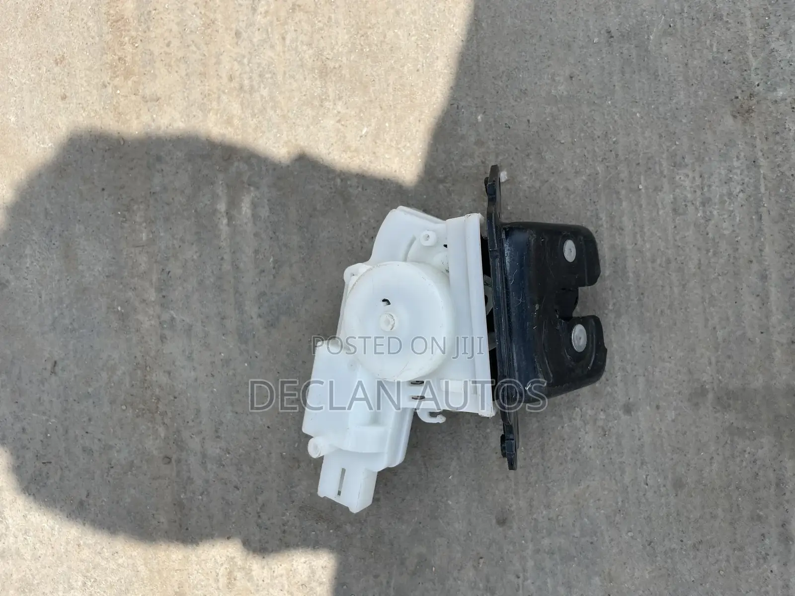 Honda CR-V 2019 Manual Boot Lock