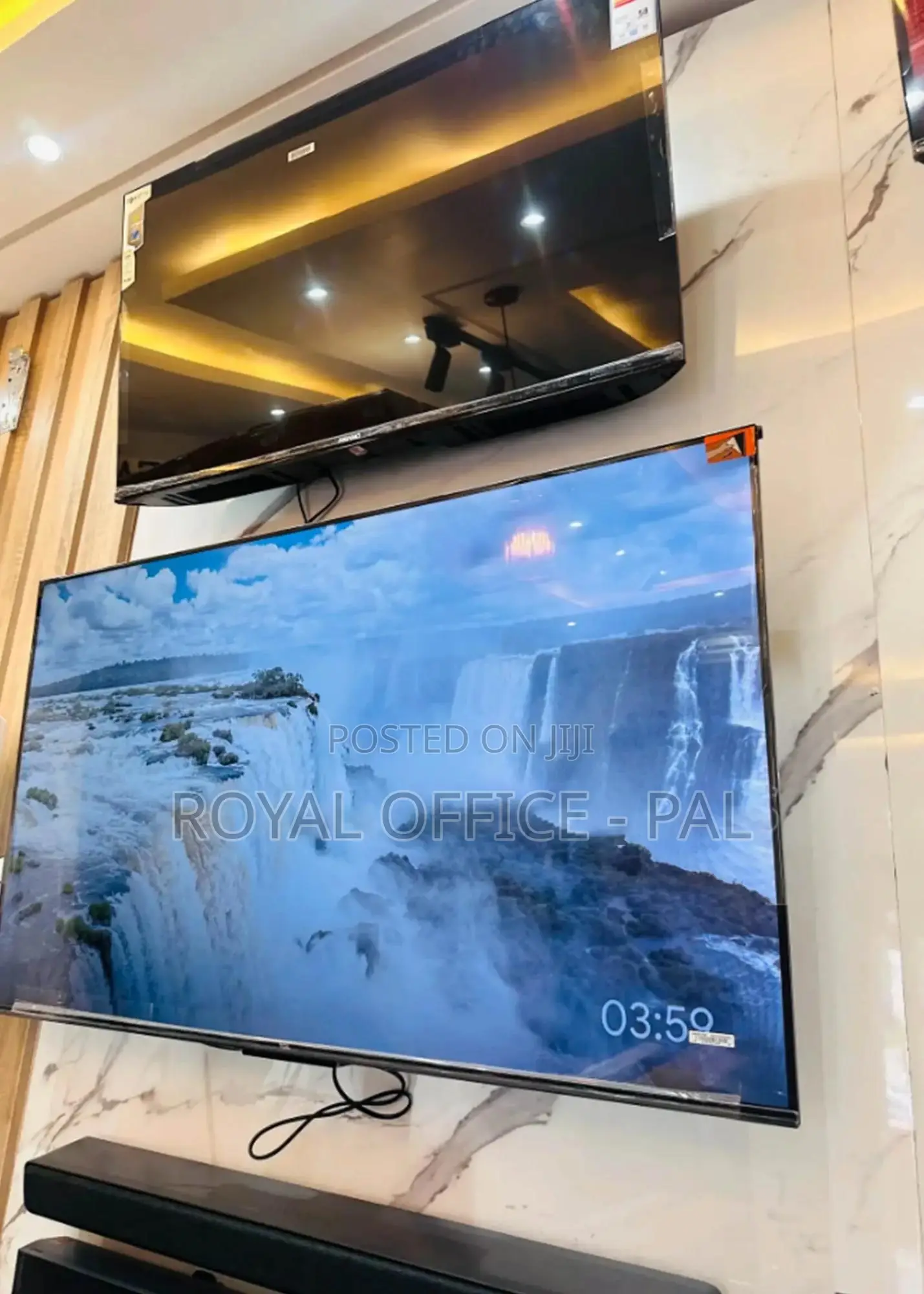 TCL Model {43d3200 } FHD 43inch Satellite Screen