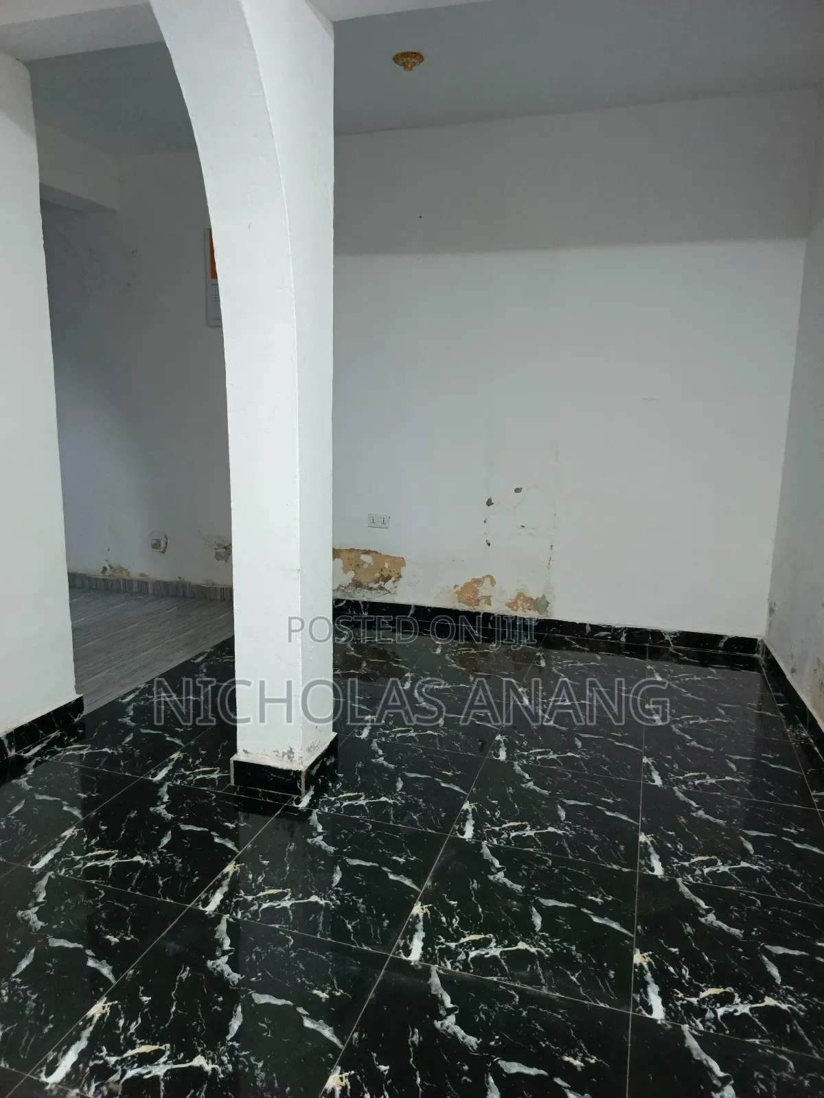 1bdrm Apartment in Dorns Properties, New Town for rent