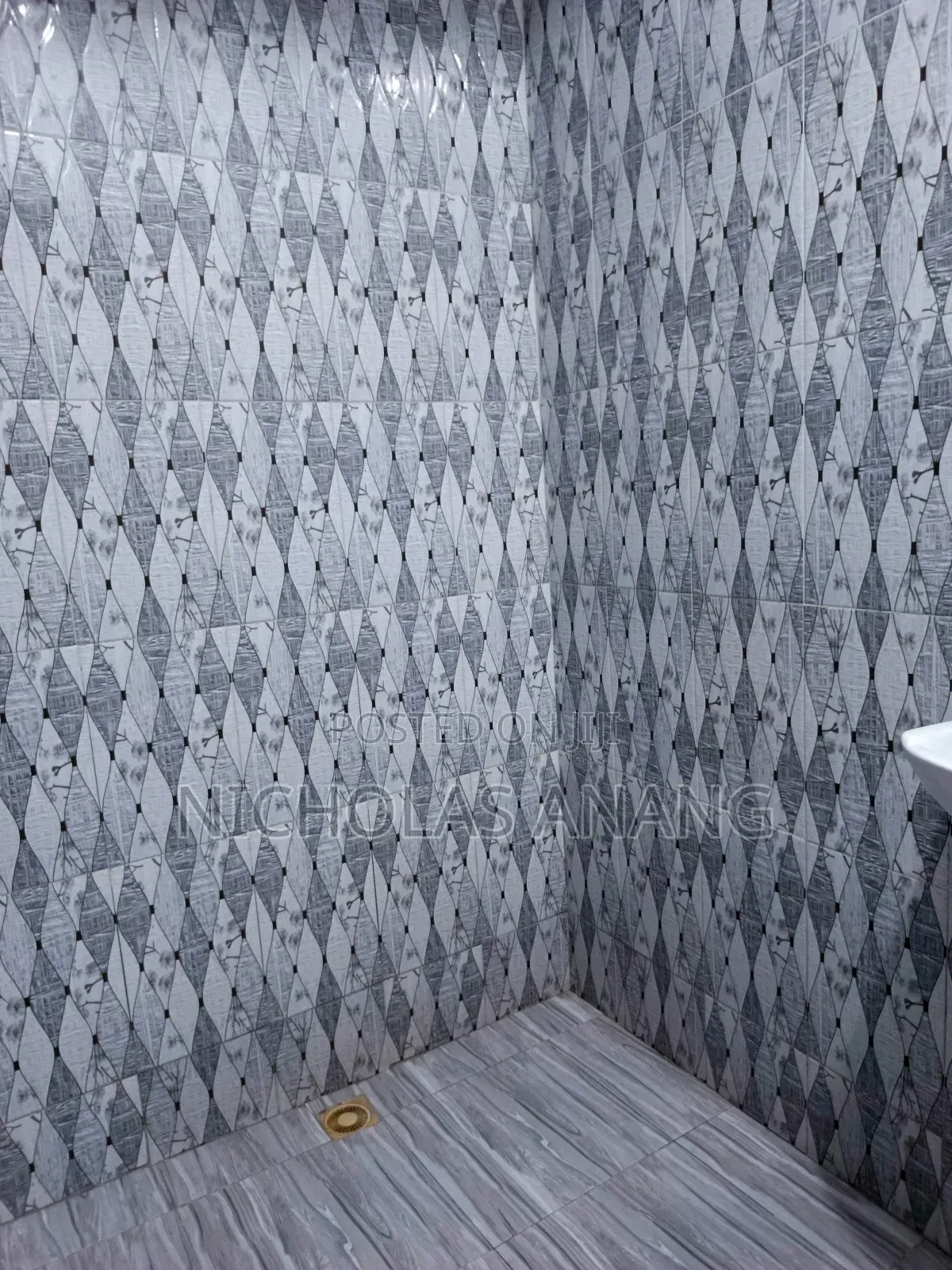 1bdrm Apartment in Dorns Properties, New Town for rent