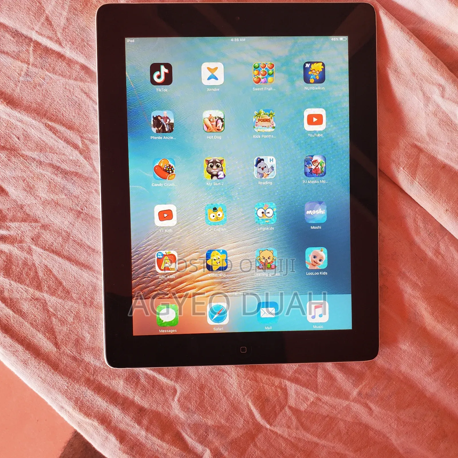 Apple iPad 4 Wi-Fi 16 GB Gray
