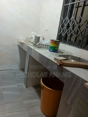 2bdrm Apartment in The Dorns Propertie, New Town for rent