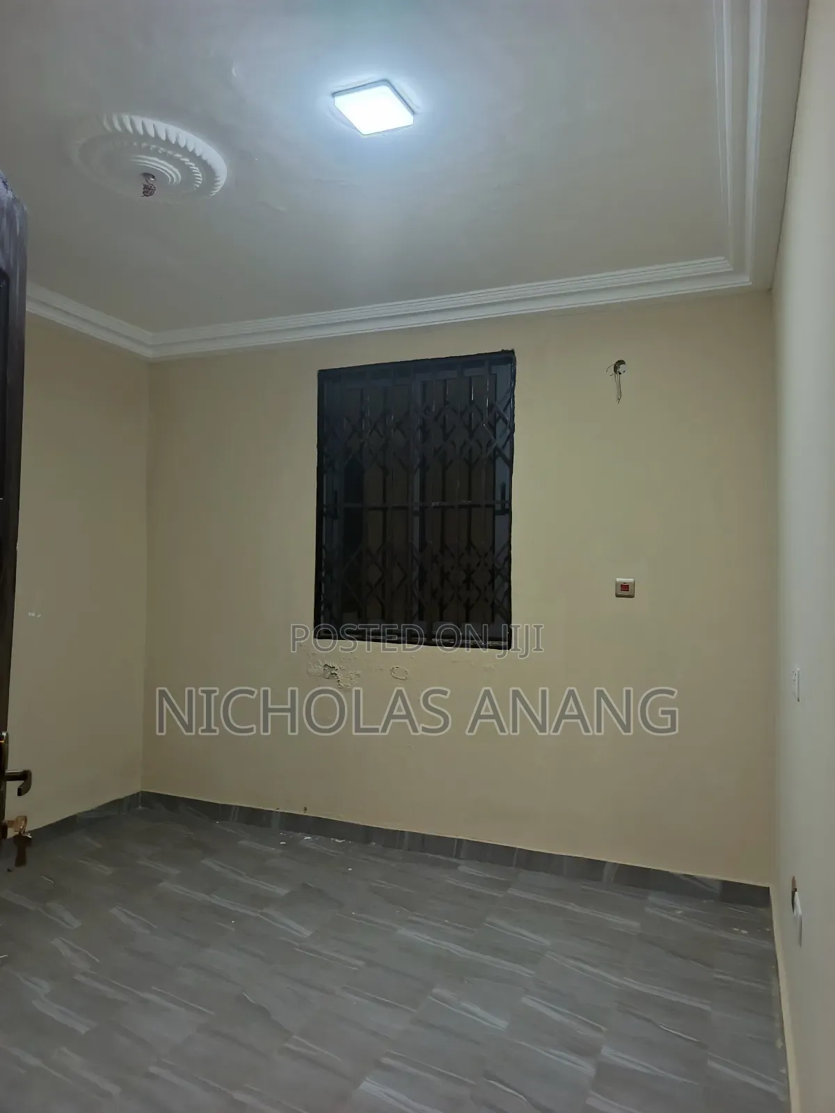 2bdrm Apartment in The Dorns Propertie, New Town for rent
