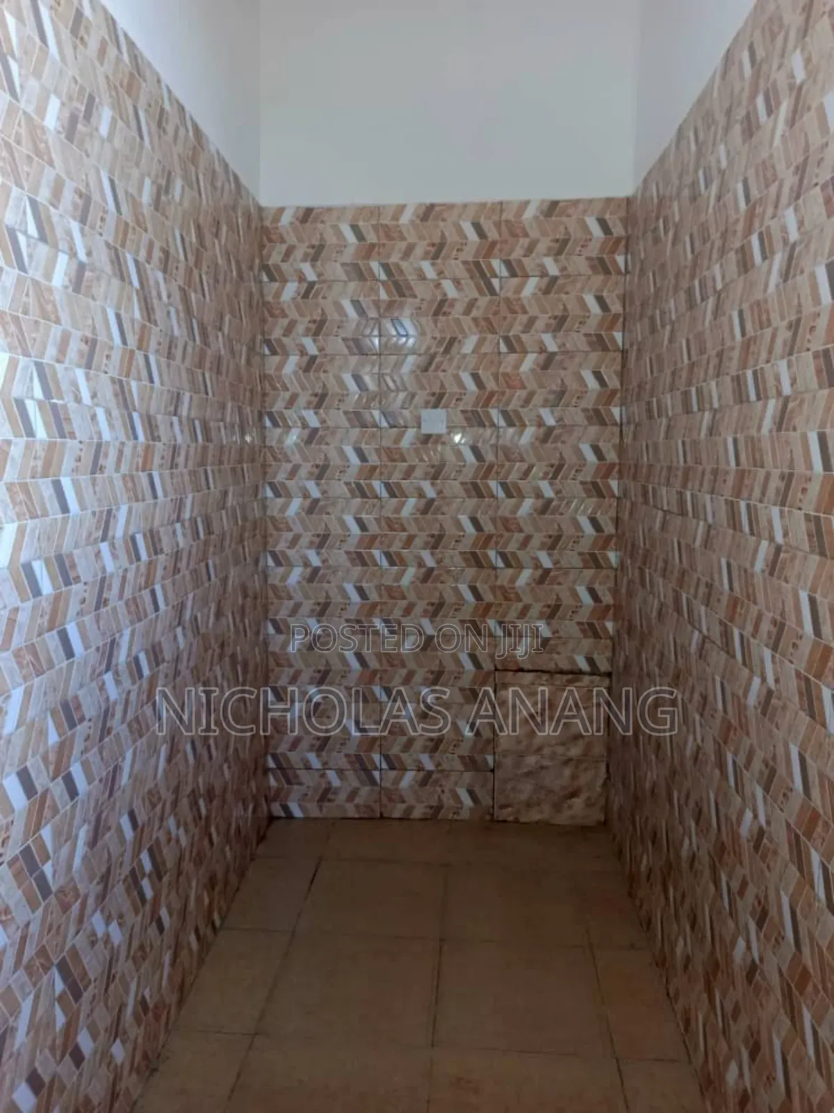 1bdrm Apartment in The Dorns Properties, New Town for rent